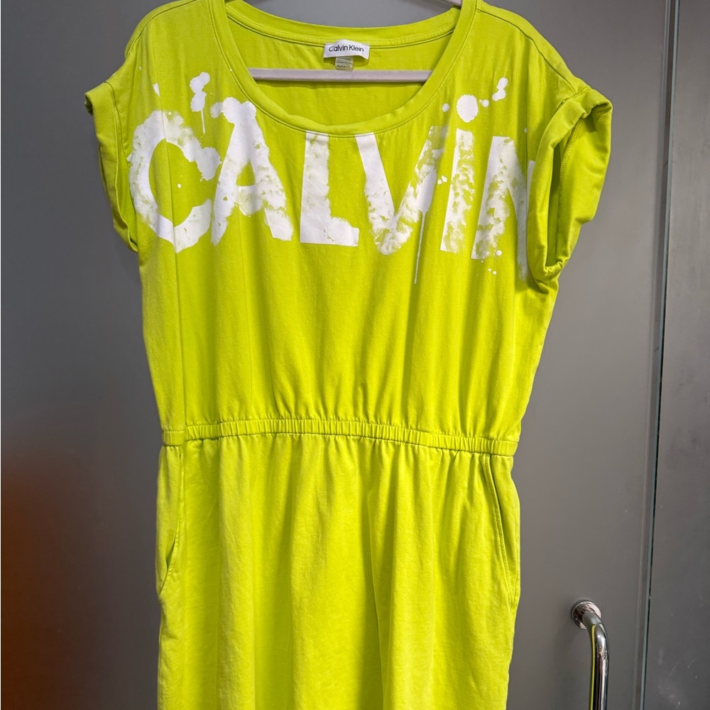 Calvin Klein Bright Green Casual Dress with pockets